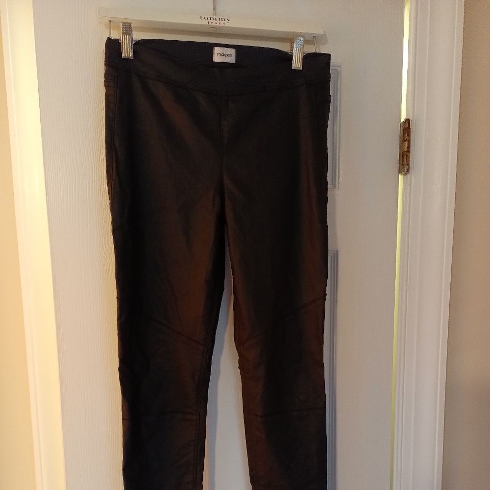 Pleather skinny pants w/ ankle zipper